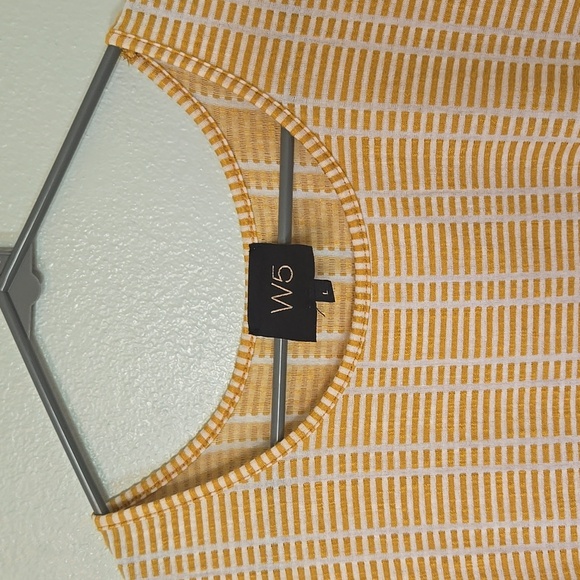 W5 Yellow Tank With Tassels Size Large - Picture 4 of 7